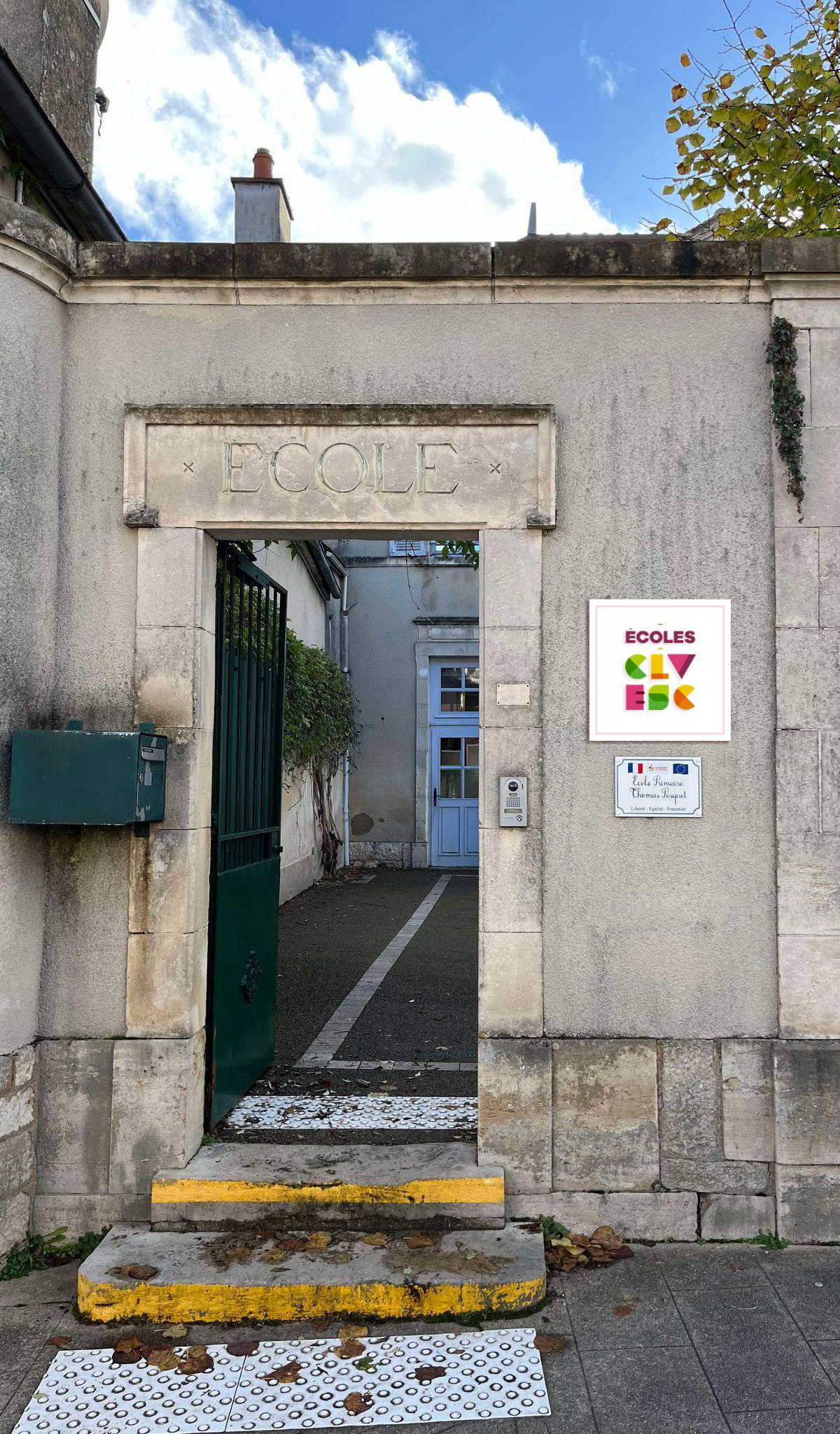 enseigne groupement scolaire